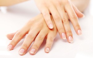 Rissige Fingerkuppen Ursachen Und Die Richtige Behandlung